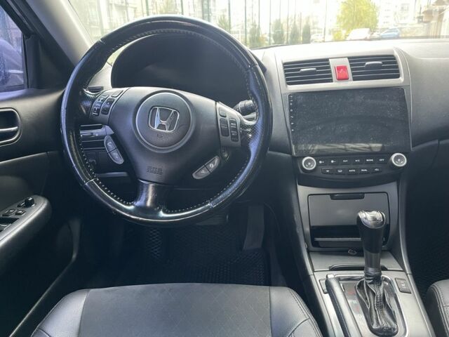 Серый Хонда Аккорд, объемом двигателя 2 л и пробегом 252 тыс. км за 4650 $, фото 10 на Automoto.ua