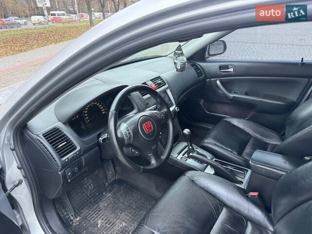 Серый Хонда Аккорд, объемом двигателя 2 л и пробегом 272 тыс. км за 6500 $, фото 8 на Automoto.ua