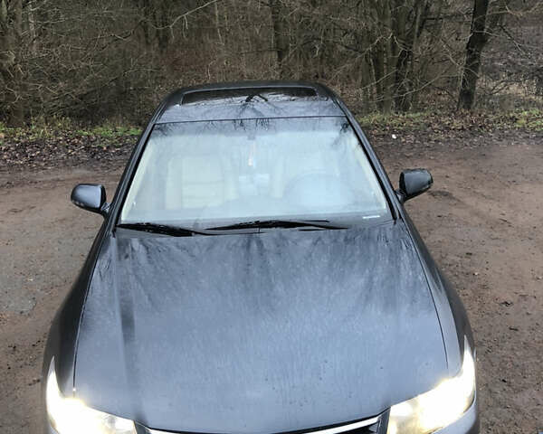 Серый Хонда Аккорд, объемом двигателя 2.35 л и пробегом 240 тыс. км за 5350 $, фото 4 на Automoto.ua