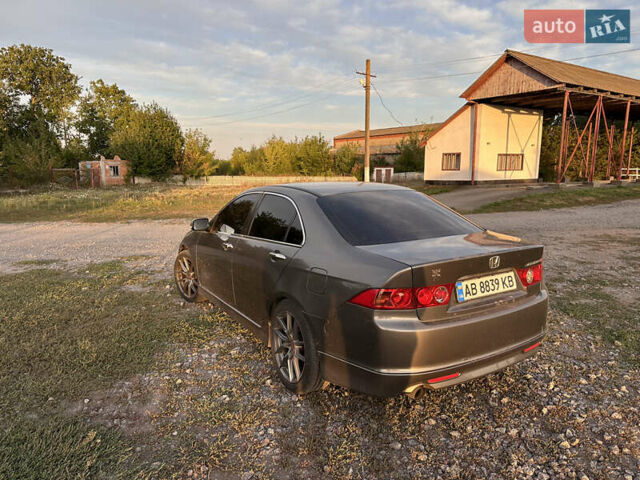 Хонда Аккорд 2007 в Виннице на Automoto.ua Серый Хонда Аккорд, объемом двигателя 2.4 л и пробегом 260 тыс. км за 6900 $, фото 1 на Automoto.ua