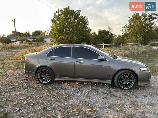 Хонда Аккорд 2007 в Виннице на Automoto.ua Серый Хонда Аккорд, объемом двигателя 2.4 л и пробегом 260 тыс. км за 6900 $, фото 3 на Automoto.ua