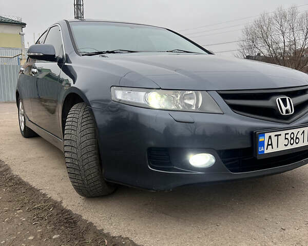 Сірий Хонда Аккорд, об'ємом двигуна 2 л та пробігом 300 тис. км за 6700 $, фото 6 на Automoto.ua