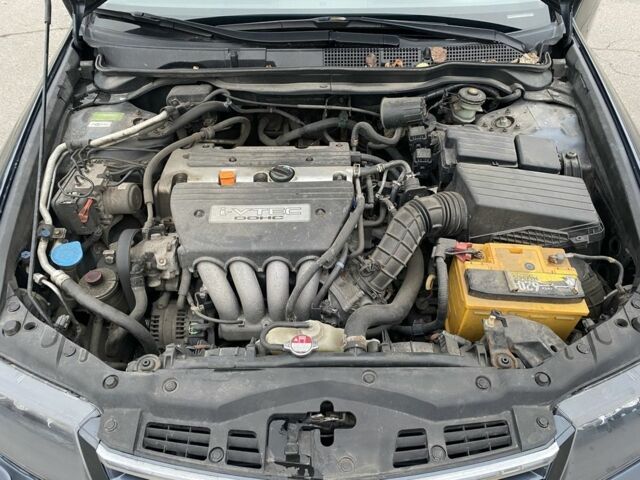 Сірий Хонда Аккорд, об'ємом двигуна 2 л та пробігом 270 тис. км за 6200 $, фото 4 на Automoto.ua