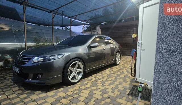 Сірий Хонда Аккорд, об'ємом двигуна 2.4 л та пробігом 150 тис. км за 16000 $, фото 1 на Automoto.ua