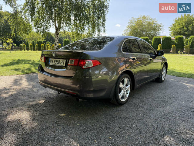 Сірий Хонда Аккорд, об'ємом двигуна 2 л та пробігом 298 тис. км за 8800 $, фото 10 на Automoto.ua