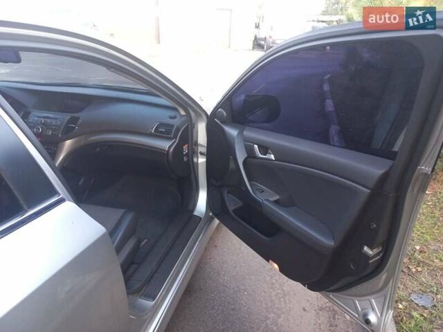 Сірий Хонда Аккорд, об'ємом двигуна 2.4 л та пробігом 59 тис. км за 10900 $, фото 11 на Automoto.ua