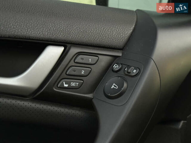 Сірий Хонда Аккорд, об'ємом двигуна 2.35 л та пробігом 167 тис. км за 8500 $, фото 11 на Automoto.ua