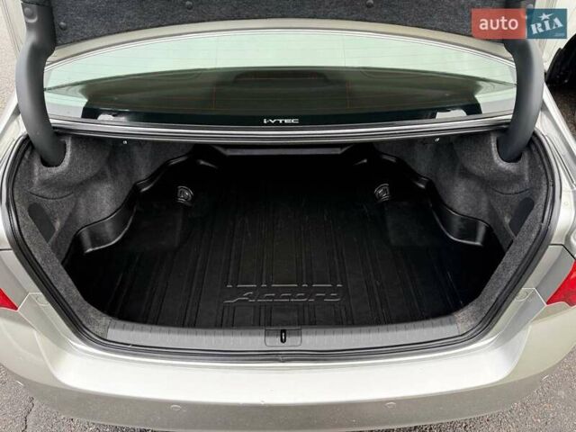 Хонда Аккорд 2008 в Харькове на Automoto.ua Серый Хонда Аккорд, объемом двигателя 2.4 л и пробегом 47 тыс. км за 14750 $, фото 38 на Automoto.ua