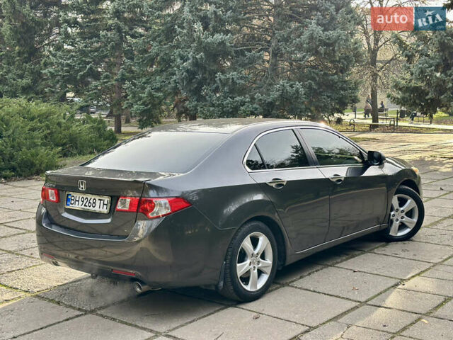 Серый Хонда Аккорд, объемом двигателя 2 л и пробегом 250 тыс. км за 8300 $, фото 10 на Automoto.ua