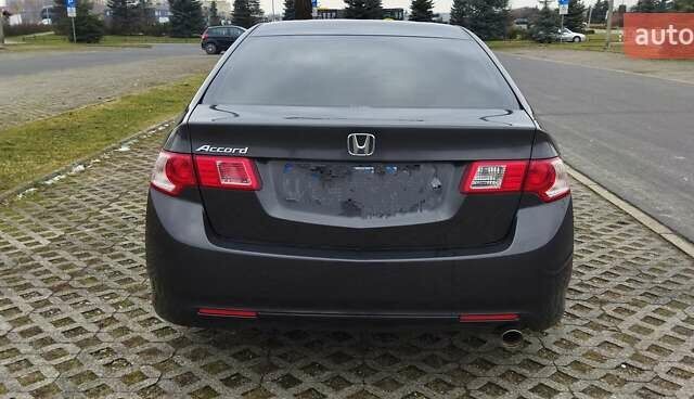 Серый Хонда Аккорд, объемом двигателя 2 л и пробегом 190 тыс. км за 10200 $, фото 6 на Automoto.ua