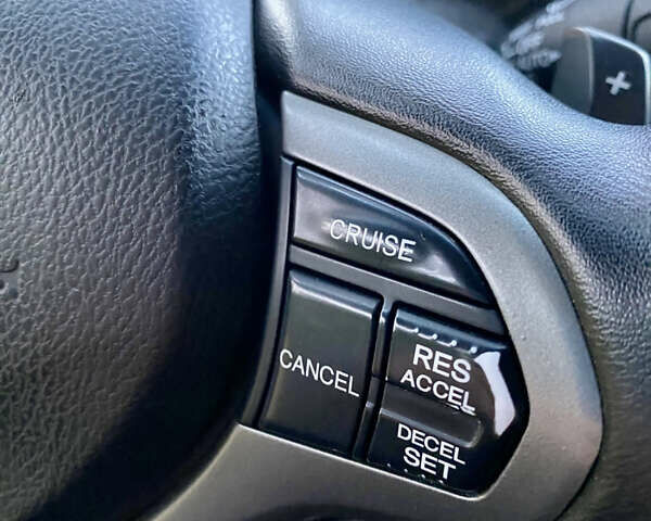 Сірий Хонда Аккорд, об'ємом двигуна 2 л та пробігом 285 тис. км за 7999 $, фото 18 на Automoto.ua