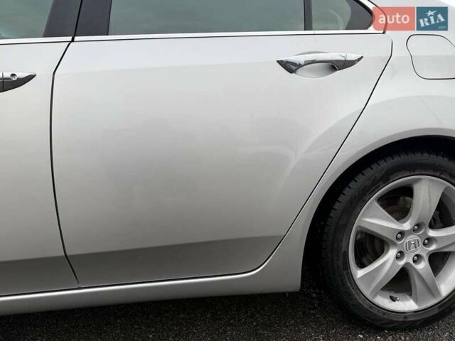 Хонда Аккорд 2008 в Харькове на Automoto.ua Серый Хонда Аккорд, объемом двигателя 2.4 л и пробегом 47 тыс. км за 14750 $, фото 19 на Automoto.ua