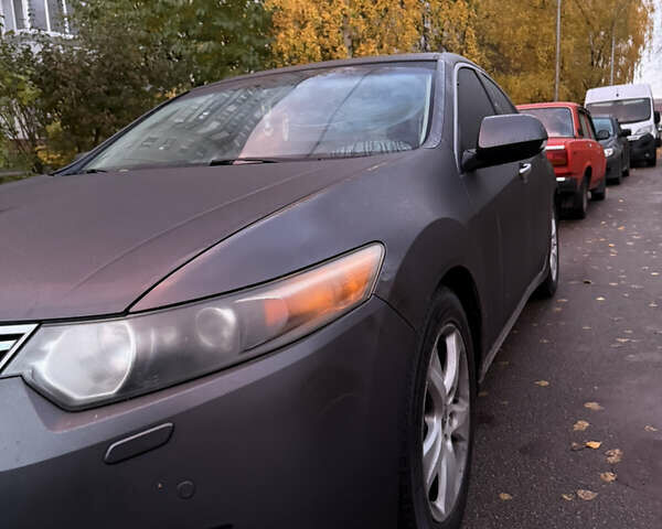 Серый Хонда Аккорд, объемом двигателя 2.4 л и пробегом 291 тыс. км за 9100 $, фото 28 на Automoto.ua