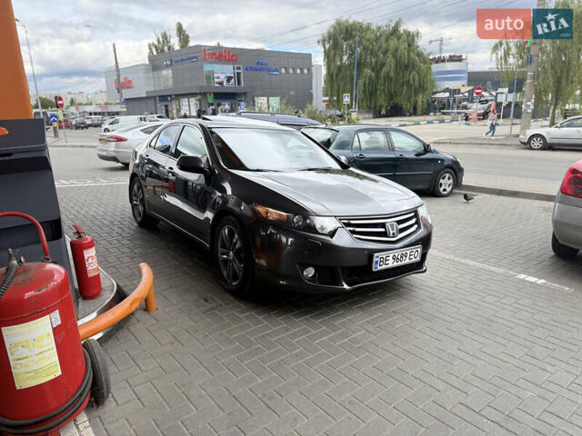 Серый Хонда Аккорд, объемом двигателя 2.35 л и пробегом 212 тыс. км за 9700 $, фото 25 на Automoto.ua