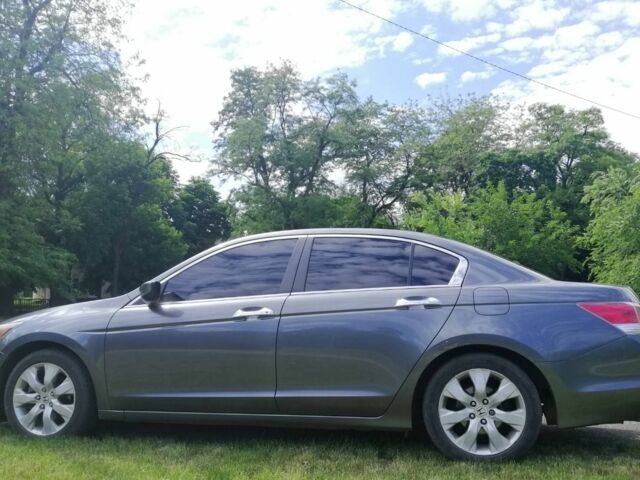 Серый Хонда Аккорд, объемом двигателя 3.5 л и пробегом 200 тыс. км за 8200 $, фото 2 на Automoto.ua