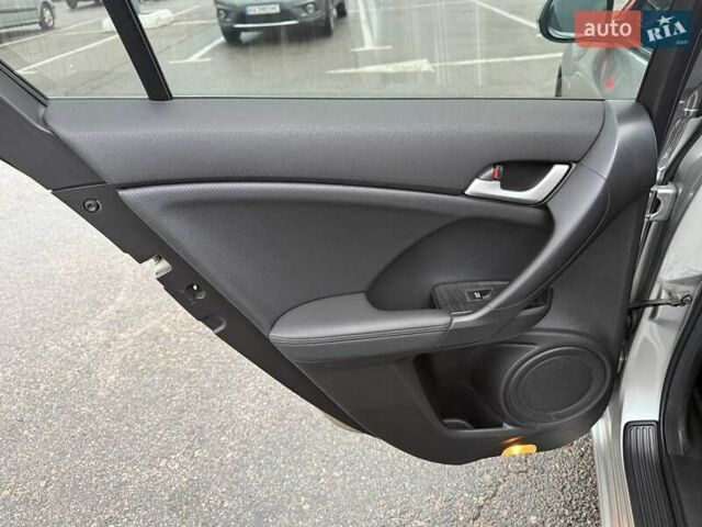 Хонда Аккорд 2008 в Харькове на Automoto.ua Серый Хонда Аккорд, объемом двигателя 2.4 л и пробегом 47 тыс. км за 14750 $, фото 66 на Automoto.ua