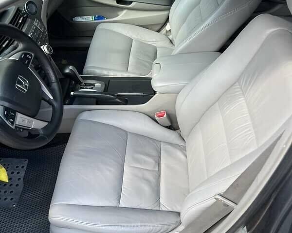 Серый Хонда Аккорд, объемом двигателя 2.4 л и пробегом 268 тыс. км за 8700 $, фото 8 на Automoto.ua