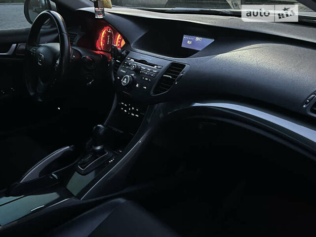 Сірий Хонда Аккорд, об'ємом двигуна 2.4 л та пробігом 230 тис. км за 11300 $, фото 33 на Automoto.ua