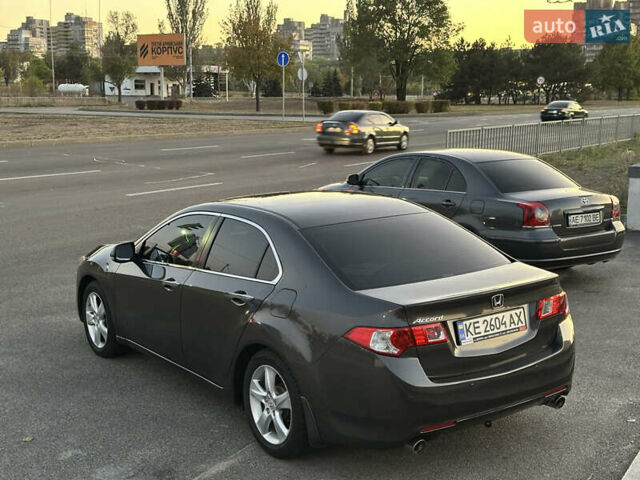 Сірий Хонда Аккорд, об'ємом двигуна 2.35 л та пробігом 167 тис. км за 8500 $, фото 8 на Automoto.ua