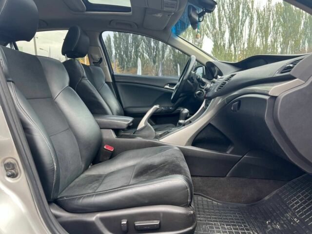 Серый Хонда Аккорд, объемом двигателя 2 л и пробегом 245 тыс. км за 7400 $, фото 14 на Automoto.ua