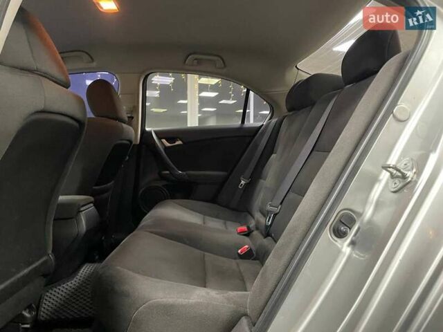 Серый Хонда Аккорд, объемом двигателя 2 л и пробегом 291 тыс. км за 6290 $, фото 36 на Automoto.ua