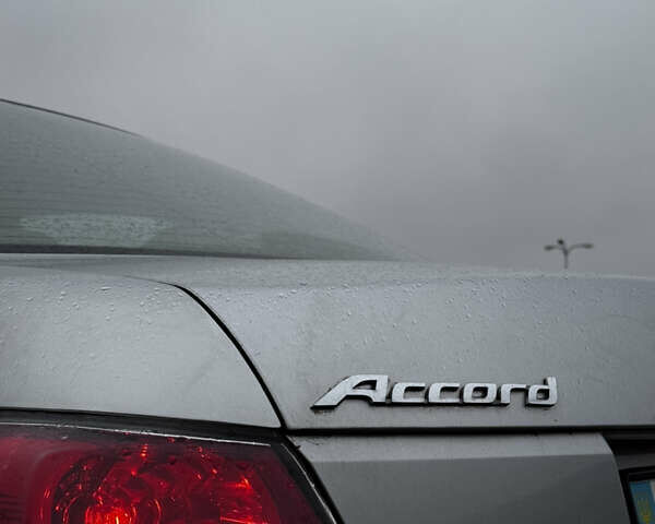 Сірий Хонда Аккорд, об'ємом двигуна 2.4 л та пробігом 231 тис. км за 6250 $, фото 8 на Automoto.ua