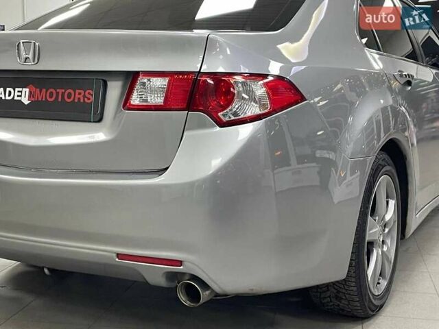 Серый Хонда Аккорд, объемом двигателя 2 л и пробегом 291 тыс. км за 6290 $, фото 11 на Automoto.ua