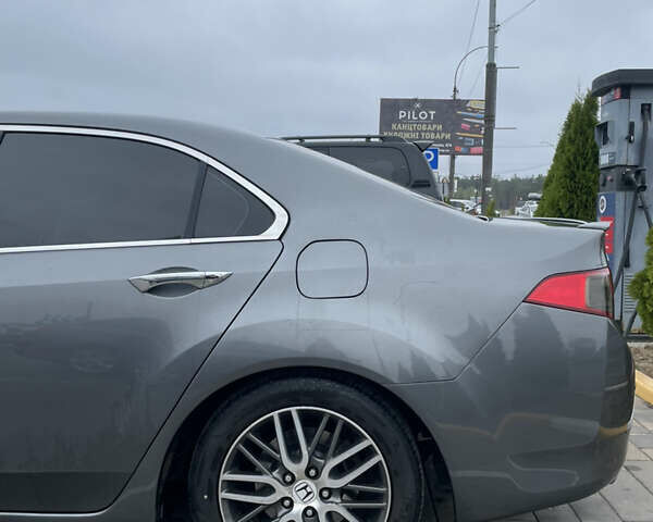 Серый Хонда Аккорд, объемом двигателя 2.4 л и пробегом 150 тыс. км за 11999 $, фото 25 на Automoto.ua