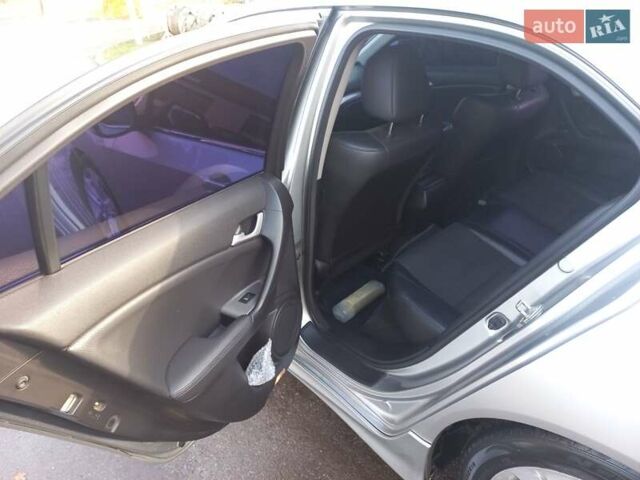 Сірий Хонда Аккорд, об'ємом двигуна 2.4 л та пробігом 59 тис. км за 10900 $, фото 24 на Automoto.ua