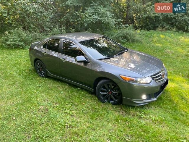 Серый Хонда Аккорд, объемом двигателя 2.4 л и пробегом 210 тыс. км за 11000 $, фото 3 на Automoto.ua