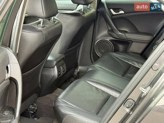 Серый Хонда Аккорд, объемом двигателя 2 л и пробегом 313 тыс. км за 8990 $, фото 14 на Automoto.ua