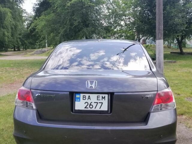 Серый Хонда Аккорд, объемом двигателя 3.5 л и пробегом 200 тыс. км за 8200 $, фото 7 на Automoto.ua