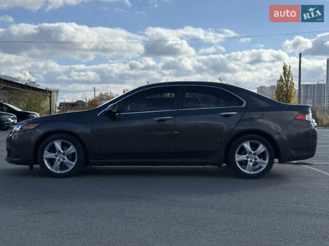 Серый Хонда Аккорд, объемом двигателя 2 л и пробегом 200 тыс. км за 8699 $, фото 2 на Automoto.ua