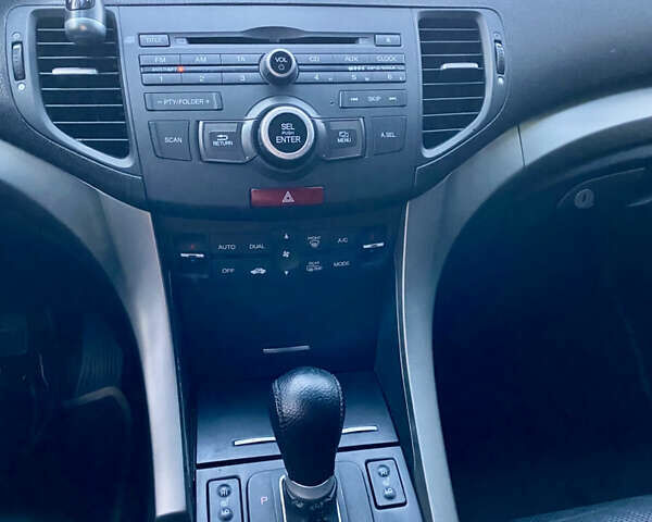 Сірий Хонда Аккорд, об'ємом двигуна 2 л та пробігом 350 тис. км за 8000 $, фото 23 на Automoto.ua