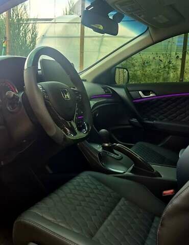 Сірий Хонда Аккорд, об'ємом двигуна 2.4 л та пробігом 150 тис. км за 16000 $, фото 10 на Automoto.ua