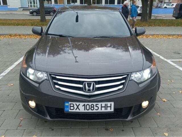 Сірий Хонда Аккорд, об'ємом двигуна 2 л та пробігом 236 тис. км за 7800 $, фото 2 на Automoto.ua