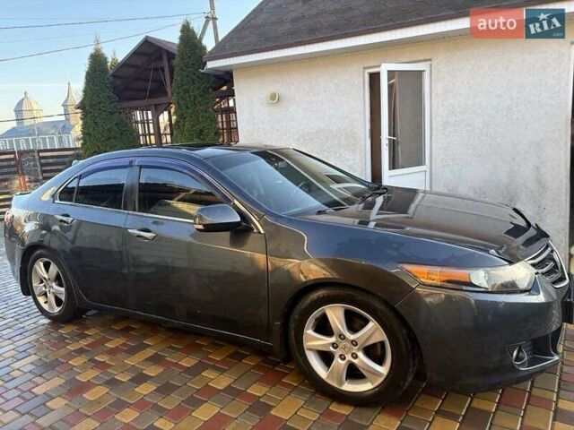 Серый Хонда Аккорд, объемом двигателя 2 л и пробегом 180 тыс. км за 8800 $, фото 3 на Automoto.ua