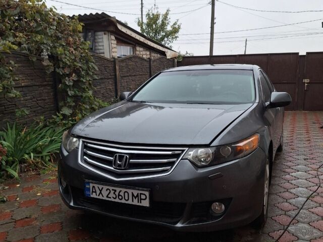 Сірий Хонда Аккорд, об'ємом двигуна 2.4 л та пробігом 254 тис. км за 7875 $, фото 1 на Automoto.ua