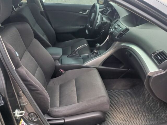 Сірий Хонда Аккорд, об'ємом двигуна 2 л та пробігом 236 тис. км за 7800 $, фото 6 на Automoto.ua