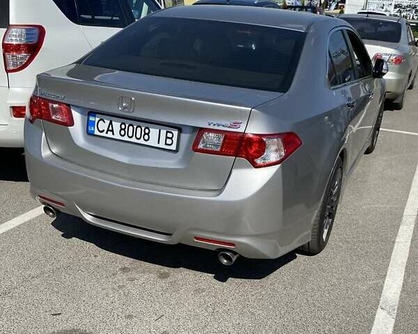 Сірий Хонда Аккорд, об'ємом двигуна 2.4 л та пробігом 247 тис. км за 10000 $, фото 9 на Automoto.ua