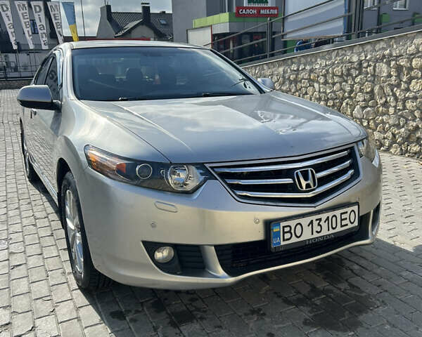 Сірий Хонда Аккорд, об'ємом двигуна 2.4 л та пробігом 271 тис. км за 8700 $, фото 13 на Automoto.ua