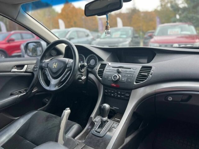 Серый Хонда Аккорд, объемом двигателя 2 л и пробегом 245 тыс. км за 7400 $, фото 13 на Automoto.ua