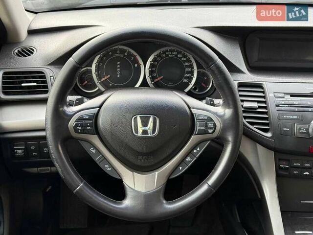 Серый Хонда Аккорд, объемом двигателя 2 л и пробегом 313 тыс. км за 8990 $, фото 20 на Automoto.ua