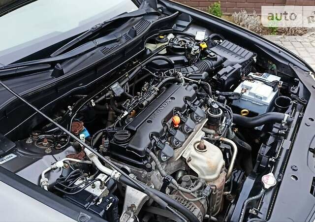 Серый Хонда Аккорд, объемом двигателя 2 л и пробегом 186 тыс. км за 8800 $, фото 35 на Automoto.ua