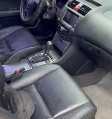 Сірий Хонда Аккорд, об'ємом двигуна 2 л та пробігом 211 тис. км за 6800 $, фото 7 на Automoto.ua