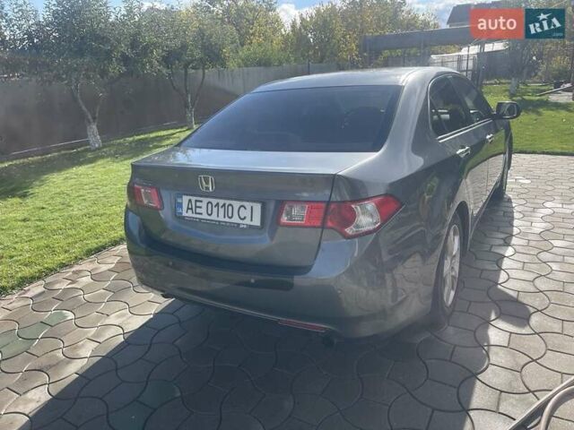 Серый Хонда Аккорд, объемом двигателя 2 л и пробегом 344 тыс. км за 8329 $, фото 6 на Automoto.ua