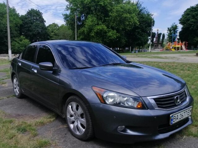 Серый Хонда Аккорд, объемом двигателя 3.5 л и пробегом 200 тыс. км за 8200 $, фото 9 на Automoto.ua