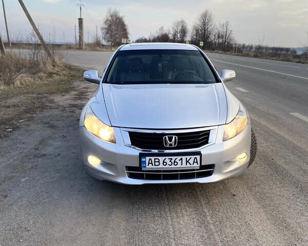 Серый Хонда Аккорд, объемом двигателя 2.4 л и пробегом 260 тыс. км за 7400 $, фото 2 на Automoto.ua