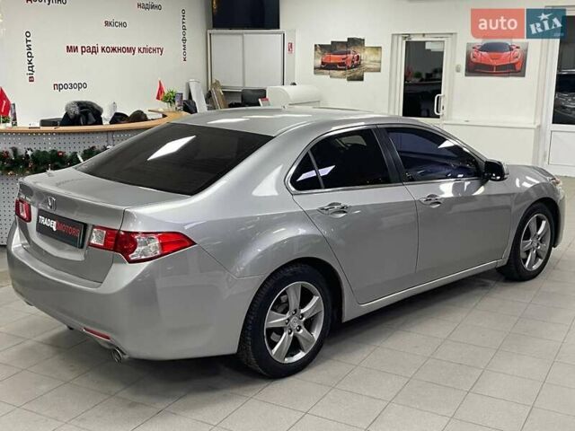 Серый Хонда Аккорд, объемом двигателя 2 л и пробегом 291 тыс. км за 6290 $, фото 12 на Automoto.ua