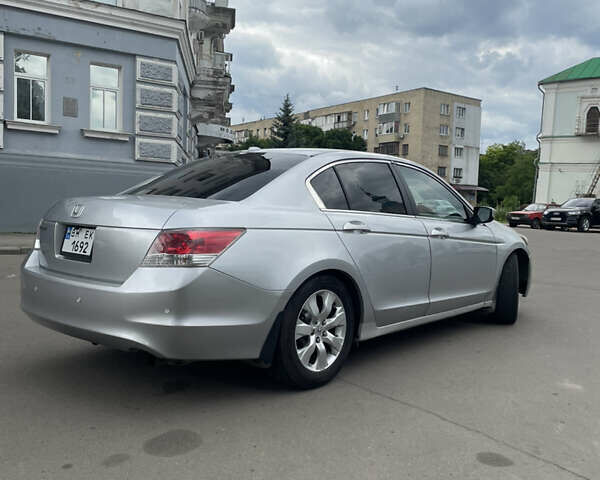 Серый Хонда Аккорд, объемом двигателя 2.35 л и пробегом 210 тыс. км за 7650 $, фото 2 на Automoto.ua